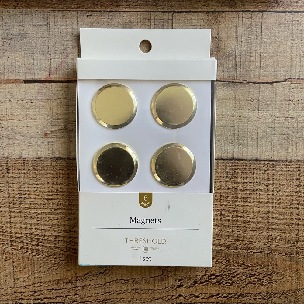 Threshold Paper Clips & Magnets Gold - Picture 3 of 4